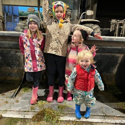 Husband, father, farmer. All things sport. ☘️ 🌱+🌧️+🐄=🥛Macra. CEJA. IFA. AgriAware