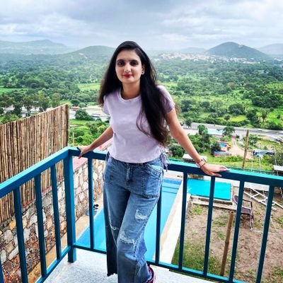 charmihkothari's profile picture. 31 || CA || Music Lover || Cricket Fan