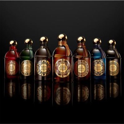 العطر يلفت الانتباه دون ضجيج.#العطر هو اللغة المشتركة لكل مختلف اللغات العطر يتحدث، يروي ، يصف ، يعبر. المتجر @3tarrr1999 https://t.co/yyfBvq6vuw