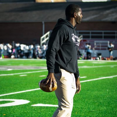 Official Twitter page of Executive Raptors Head Football Coach Larry Ford. lford@ee-schools.org. 2021 Eastern Conference Champion. 2022 District 11 2A Champion.