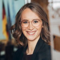 Eva Lettenbauer (@evalettenbauer) 's Twitter Profile Photo Eva Lettenbauer (@evalettenbauer) 's Twitter Profile Photo