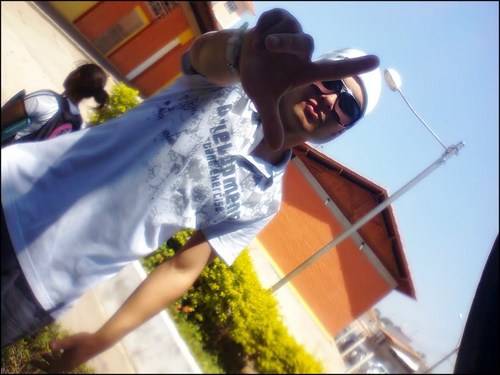 I'm Slim Shady, yes, I'm the real Shady
All you other Slim Shadys are just imitating