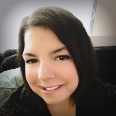 Writer and Poet ✍🏻
Eccentric Recluse 🧙🏻♀️Dog Mom 🐶 Advocate for Small Animals 🐹🐰 Coffee Lover ☕
Trauma Survivor 💜💙
#WritingCommunity 📚
No DMs