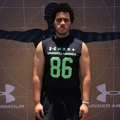 Kamehameha Schools Hawai'i | C/O 2023 🏈 OL/DL | 6’2 235 lbs | email:ahyeeelesia@gmail.com 🇼🇸🇦🇸🏝️