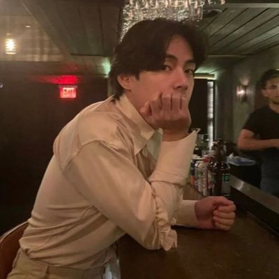 beencents's profile picture. ୨ __ 🗡 h!him ⠀ ୭『恋の予感は素適なことじゃないか? 私もいつか経験したいなー。』