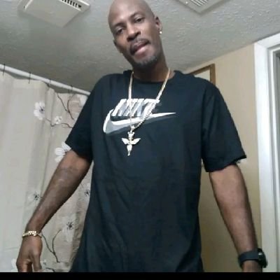 DennisD78975280's profile picture. 