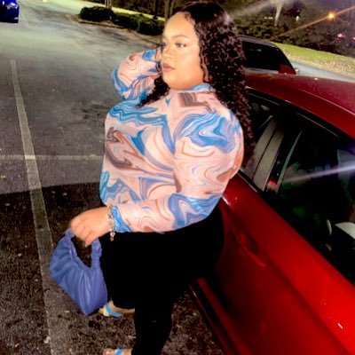 justnetanya's profile picture. just vibin.
