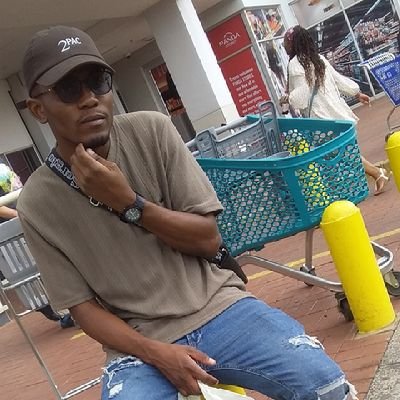 Am human || Young Entrepreneur || Business man || Electrical and Electronic Engineer  || Handsome on stage || Uni Johannesburg student || Retired Ninja .