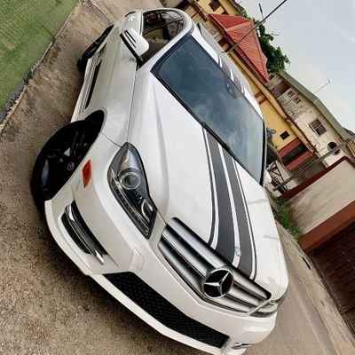 ObiMaureen_'s profile picture. Wife to a darling soul, loves to travel, meet new people and engage in intellectual conversation that fosters growth amongst young people