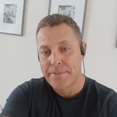 Molina_Jhalmar's profile picture. Blockchain  I  Sales