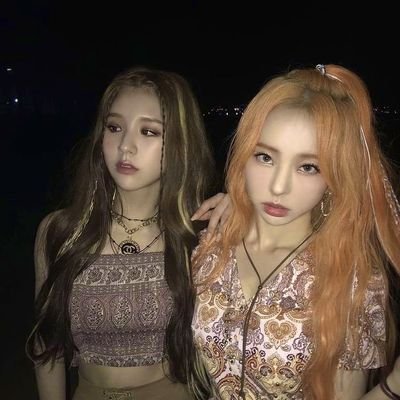 Arathyyxy's profile picture. multi 
21

he/him