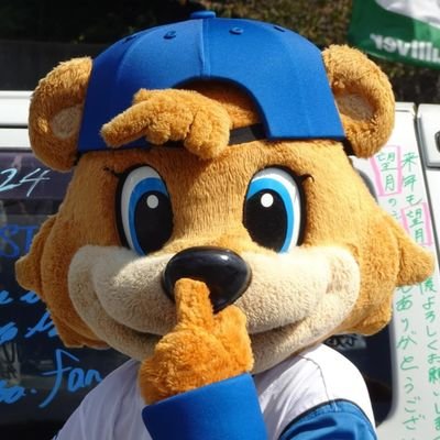 SHINICHIRO_51's profile picture. Ｊリーグでは柏レイソル、プロ野球パシフィック・リーグでは埼玉西武ライオンズ、プロ野球イースタン・リーグでは鎌ヶ谷ファイターズ、大学野球と大学駅伝では東洋大学、高校野球では千葉商大付属高校を応援しております。
