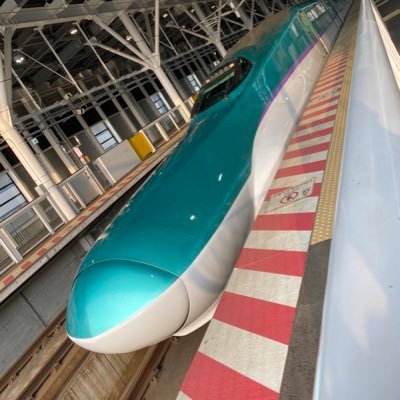 Vz2S2kRedjnkNle's profile picture. 北海道に居住