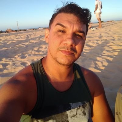 WendesonNunes's profile picture. Faça hoje, amanhã pode ser ilegal!