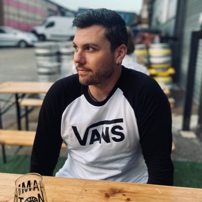 thiagovalenti's profile picture. Brazilian born graphic designer, SE London resident.