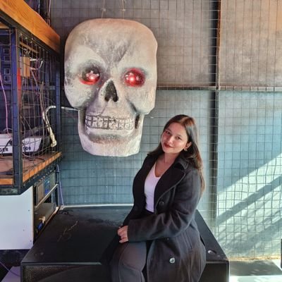 Vishally_11's profile picture. still figuring out :(