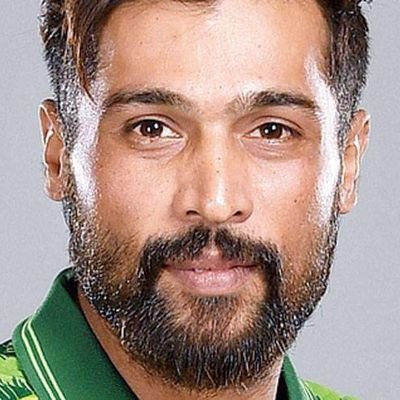 Tanveer48132030's profile picture. 