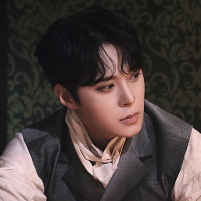 2HJ_ARC's profile picture. 이해준 배우님의 순간들을 담아둡니다 ☀️ _ 뮤지컬 베토벤 01.12 ~ 03.26