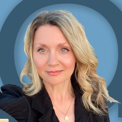 International woman of mystery. Fitness, metabolic health, reading, nature 🌹🐝🪲,curiosity, hiking, family. Tech headhunter by day
