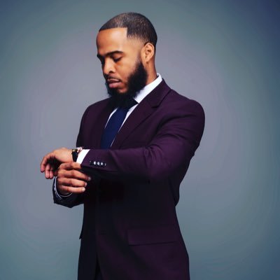 Business Coach📈💰. Inspirator 😮💨💎. B.S. Business Administration 👨🏽🎓🔥. more info click link. https://t.co/U1h0tlktTA