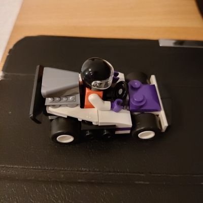 AlvinRo33819777's profile picture. 