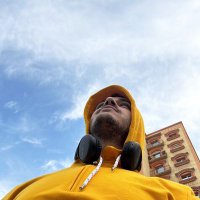 Q (@qwiderqb) 's Twitter Profile