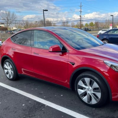 Tesla investor. Proud Model Y owner and FSD Beta user. Love following Elon and the Tesla community!