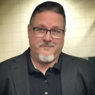 huds10718025's profile picture. 