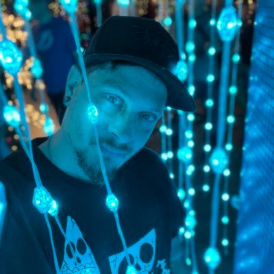 streamer, mostly fortnite, twitch affiliate and part of #teamb42. 420love and Community driven. not a goat but I love to play so stop by the kitchen and say hi!