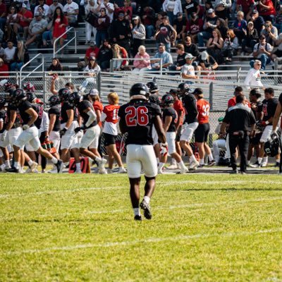 In God I Trust🙏🏾| The World Is Yours🌎| RB @UMWfootball