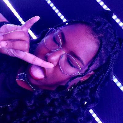 niq0tine's profile picture. professional shitposter,
angry black girl