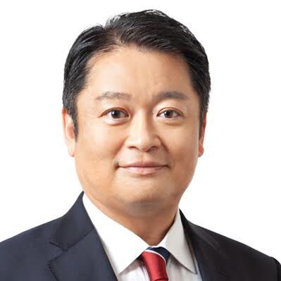 山梨県知事の長崎幸太郎です。山梨をさらに前へ進めるため、一生懸命頑張っていきます！皆さまよろしくお願い致します。