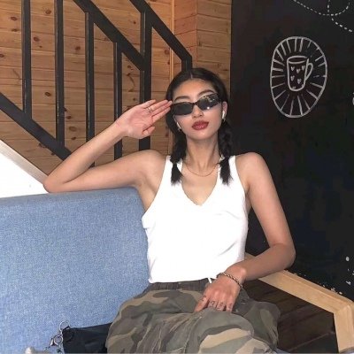 JuliaFaraday6's profile picture. 