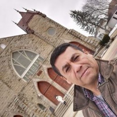 ParisPe81947355's profile picture. 