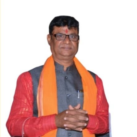 तकरीबन तय होता हैं,मंजिल का मिलना..
बस थकना नहीं है,संघर्ष से जीना...
संग+हर्ष=संघर्ष 💪💪
सत्यमेव जयते 🙏