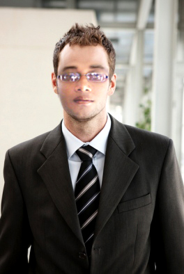 I am a SMO analyzer.Come & follow me to discover a world in Social Media. Find best updates on twitter @debtcc