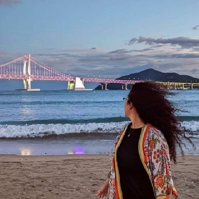 BlueBeforeSunUp's profile picture. Here for BTS and ARMY  💜Jingleball'19/PTD LA/Hobipalooza/Agust D Rosemont/HotS Rosemont