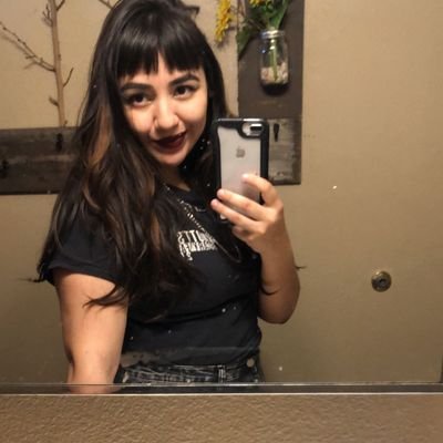 acidicdicc's profile picture. 🤠