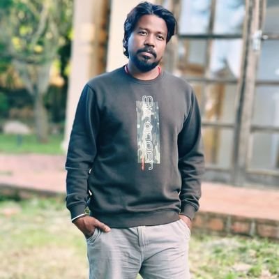 murugan_leo's profile picture. You are the light, you are the way 💐நீயே ஒளி, நீயே வழி, 💫