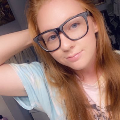 SofaZebrah's profile picture. sorry i say weird things.