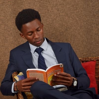 mwamburi_b's profile picture. Kenyan by birth, gooner by choice🔴⚪️