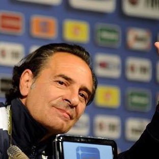 due1129's profile picture. 流浪の詩人。差別、ヘイト、ウソ…ダメなものにはダメと言い続けます。政治ツイート多めな趣味アカ🐤🐴🚤🥁