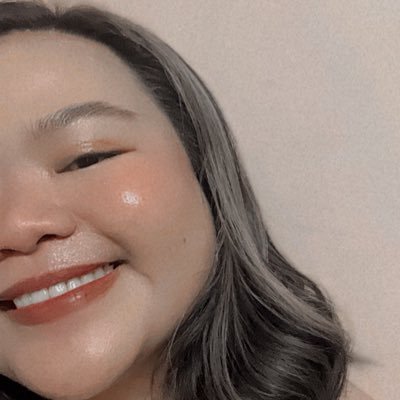 prexytracy's profile picture. Stopped aging at 28.