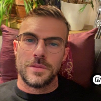 mp51942735's profile picture. 🔞 NSFW gay explicit content. Owner of the 21-cm dick on my pictures