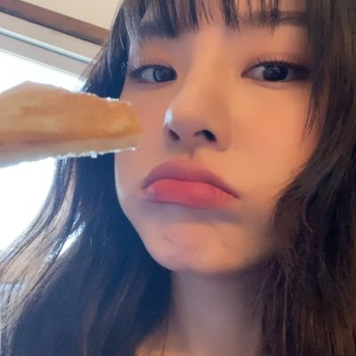 kalo ga kpop ya kpop (tapi kadang belajar juga)