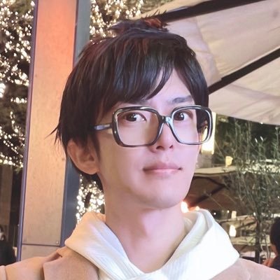 Twitterアカウント作成後から皆さんのツイートを拝見しているだけで全く投稿してこなかったけど、2023年からツイート開始!仲良くしてもらえたら嬉しいです😂【芸能業→ITコンサル会社経営兼トレーダー】