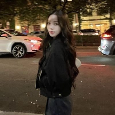 aisyjkn's profile picture. forgotten password.