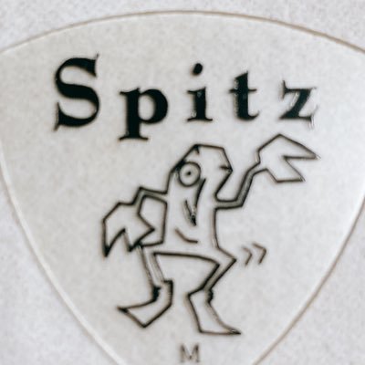 XSN5lkEI2aoWoup's profile picture. スピッツ歴27年、子育て中は休憩してたけど復活しました！ミッケ2020/1/19城ホールでLIVE復帰✨スピメンとほぼ同世代。生まれてきてくれてありがとう！一生ついていきます。スピッツの情報、お仲間欲しいなぁ✨☺️プロフ画像は家宝、マサムネのピック🎸98年日比谷野音での贈り物。