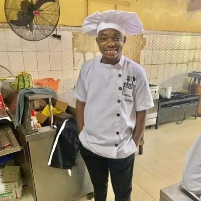 Chef _ Santiago 👨‍🍳🥘🍽️🍱
cooking both local and international Dishes
All kinds of African food, Afang soup with fufu 🍛🤗 Ikeja 📍