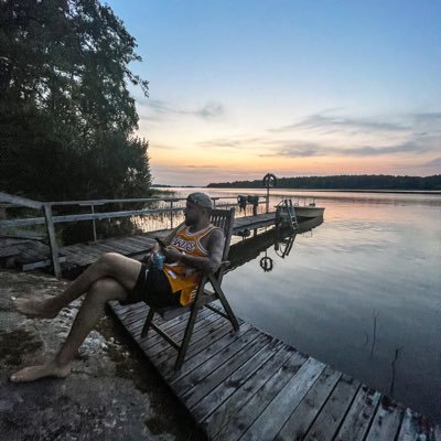 theddelinen's profile image